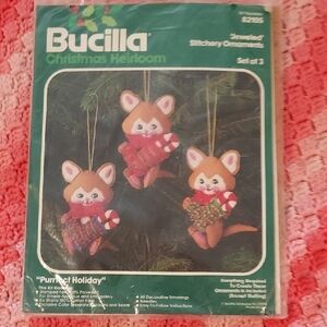 Bucilla Jeweled Stitchery Ornaments - Festive Cat Trio